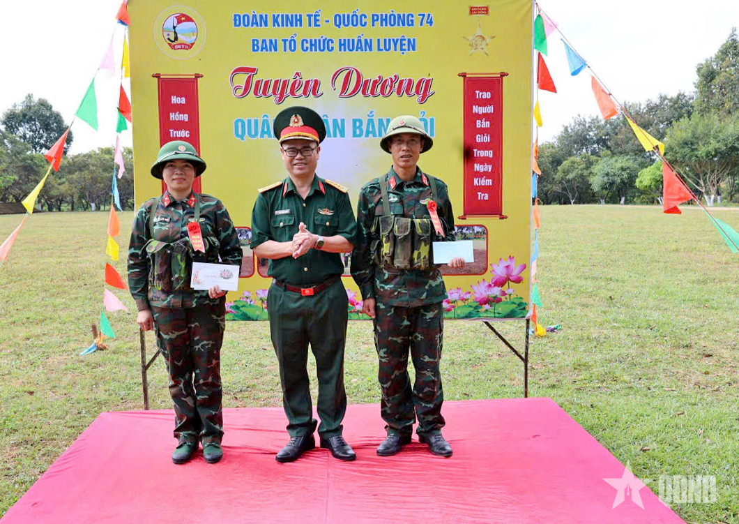 Đoàn Kinh tế - Quốc phòng 74 (Binh đoàn 15) kiểm tra bắn đạn thật năm 2026